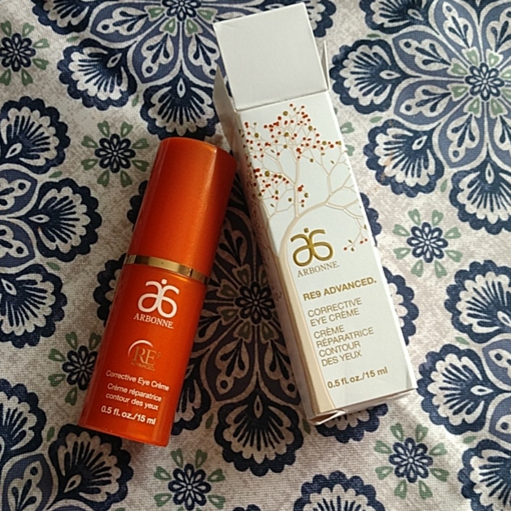 NWT Arbonne corrective eye creme